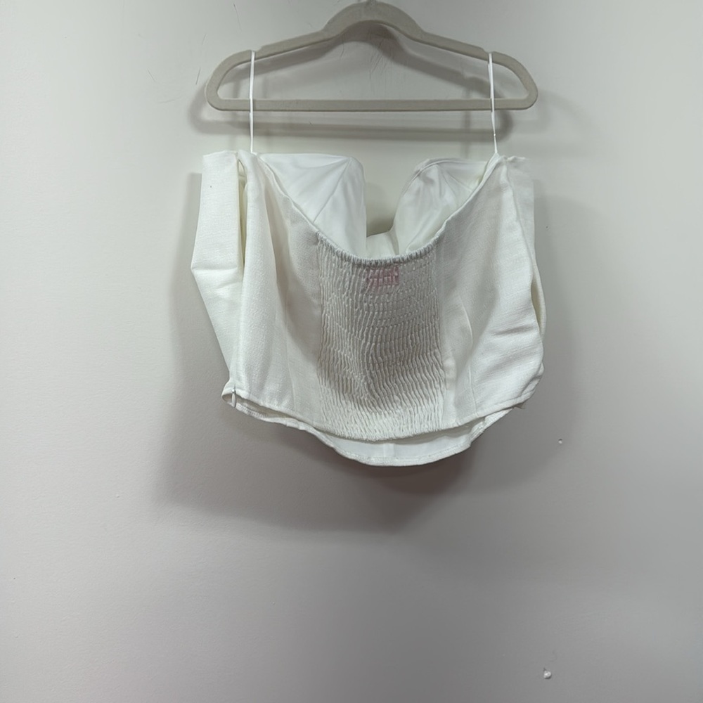 Strapless bow top size large has boning - Picture 3 of 3